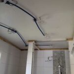 GST Rénovation - Plafond tendu douche avant