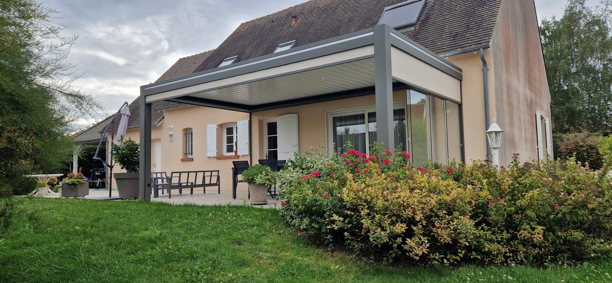 pergola-store-retractables-éclairage-led