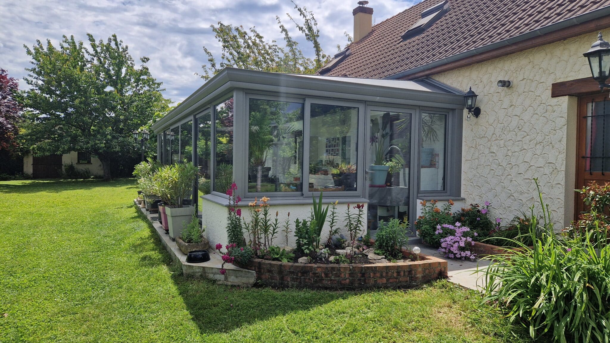 veranda-aluminium-structure-maçonnerie